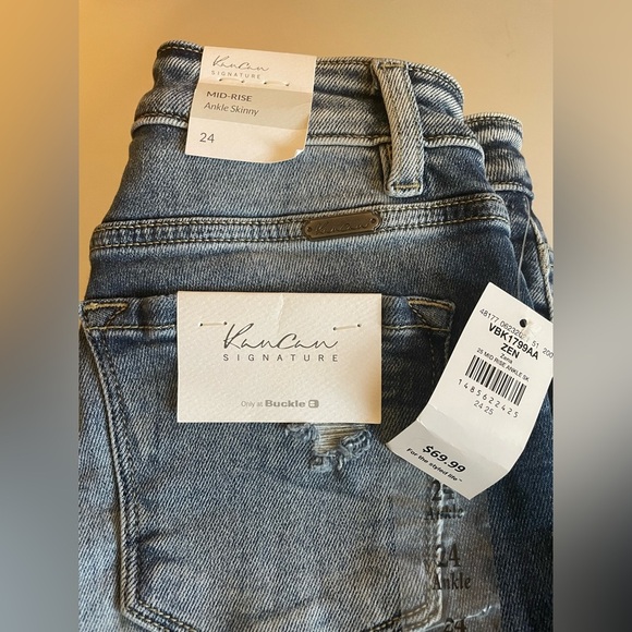 Kancan Signature Woman’s Mid Rise Ankle Skinny Jeans Size 24 Cuffed Distressed - Picture 2 of 7